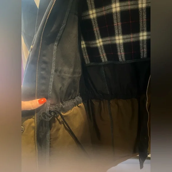 EUC: J.CREW Barn Jacket, Navy + Olive, Size Small (very big; fits like Medium) - Picture 6 of 8